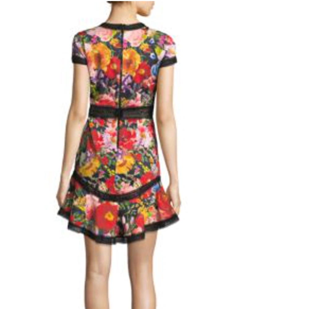 Alice + Olivia  Lace-Trim Floral Print Mini Dress - Picture 2 of 3